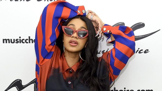 Get Cardi B Press Aileen Wuornos Background