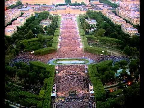 Get Johnny Hallyday Concert Tour Eiffel Gif