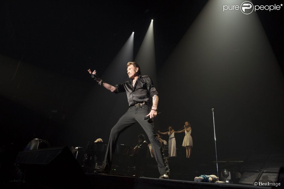 View Johnny Hallyday Concert 2013 Pics