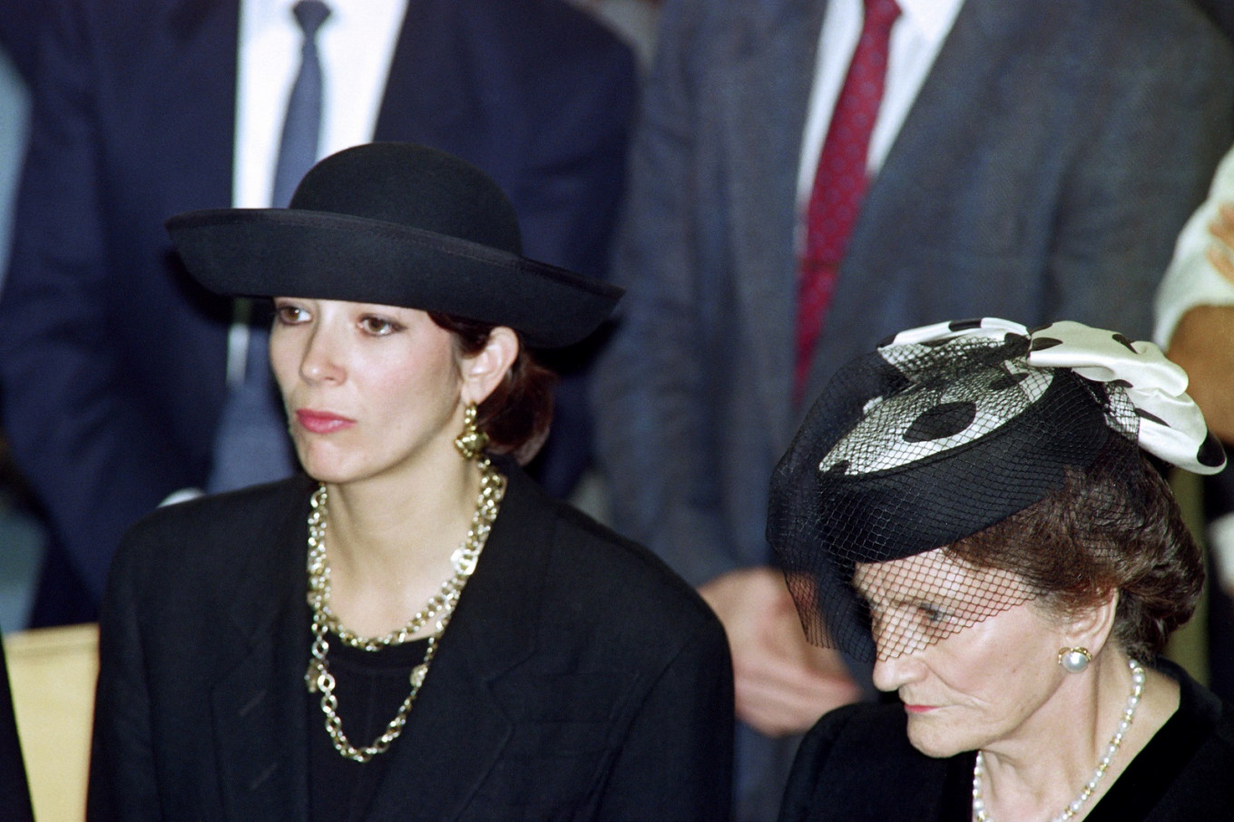 Get Ghislaine Maxwell Pictures