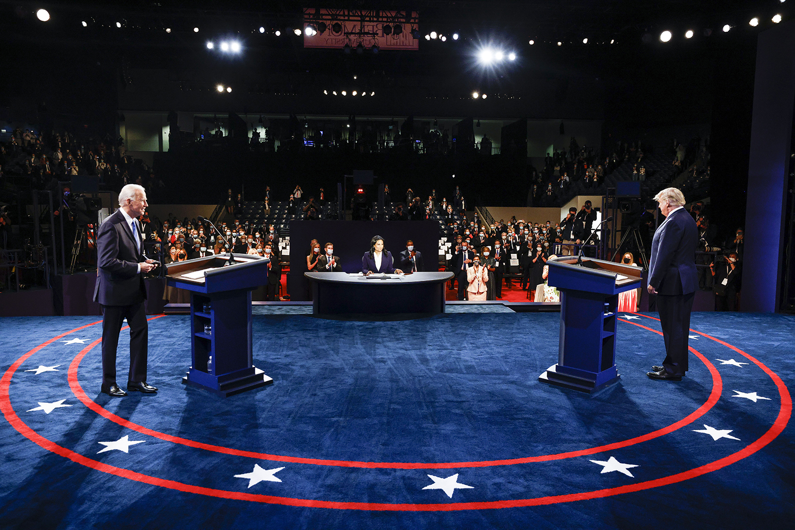 42+ Presidential Debate Background