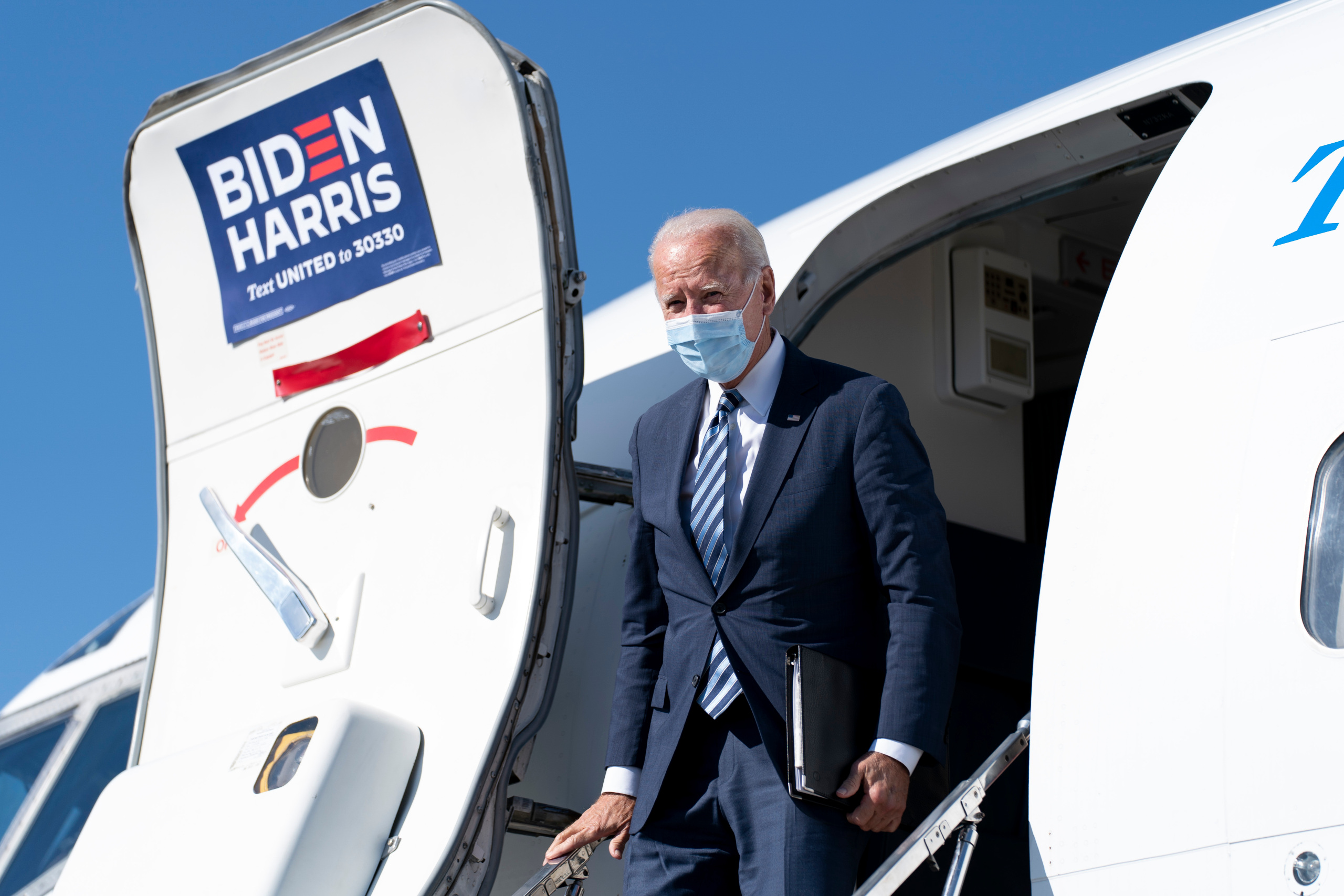 47+ Town Hall Biden
 Pics