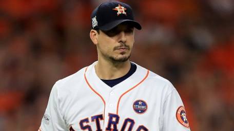 View Charlie Morton
 PNG