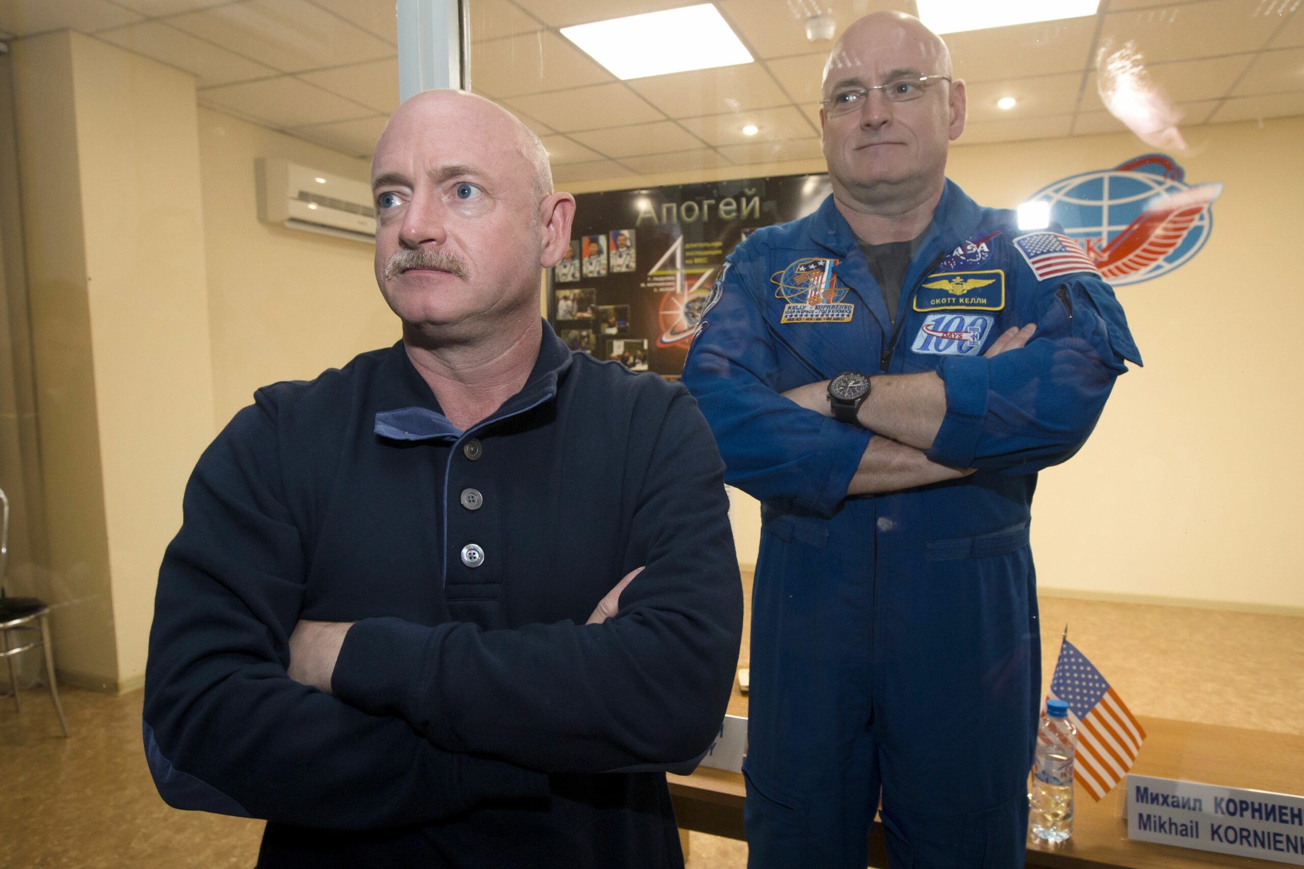 15+ Mark Kelly Twin Images