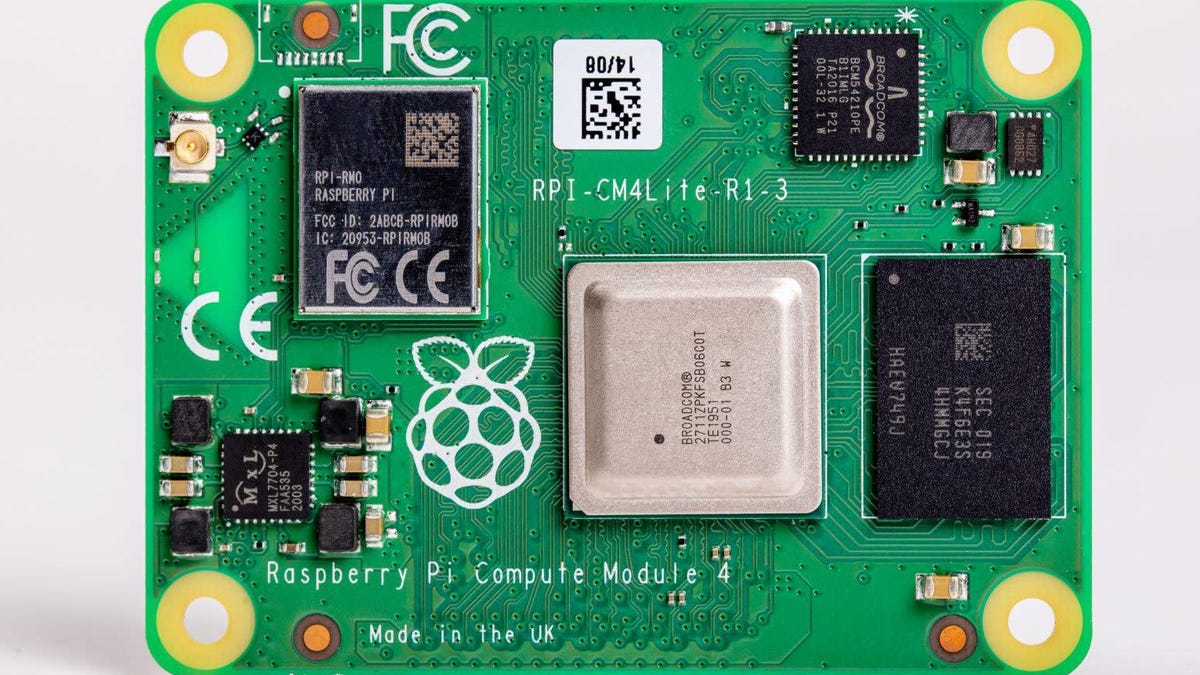 Raspberry Pi 4 Compute Module Is a Mini Mind for DIY Tasks