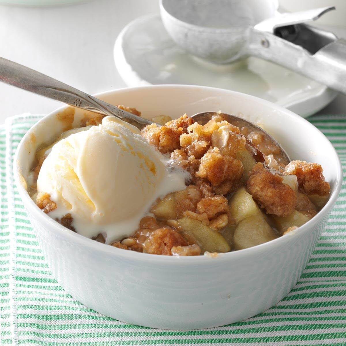 Apple Dessert Recipes Nz Apple Recipes Crisp Dessert Desserts Recipe Winning Fall Easy Taste Good Winter Squares Tasteofhome Apples Delicious Great Cake Caramel Simple